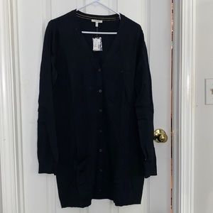 Black boyfriend cardigan.